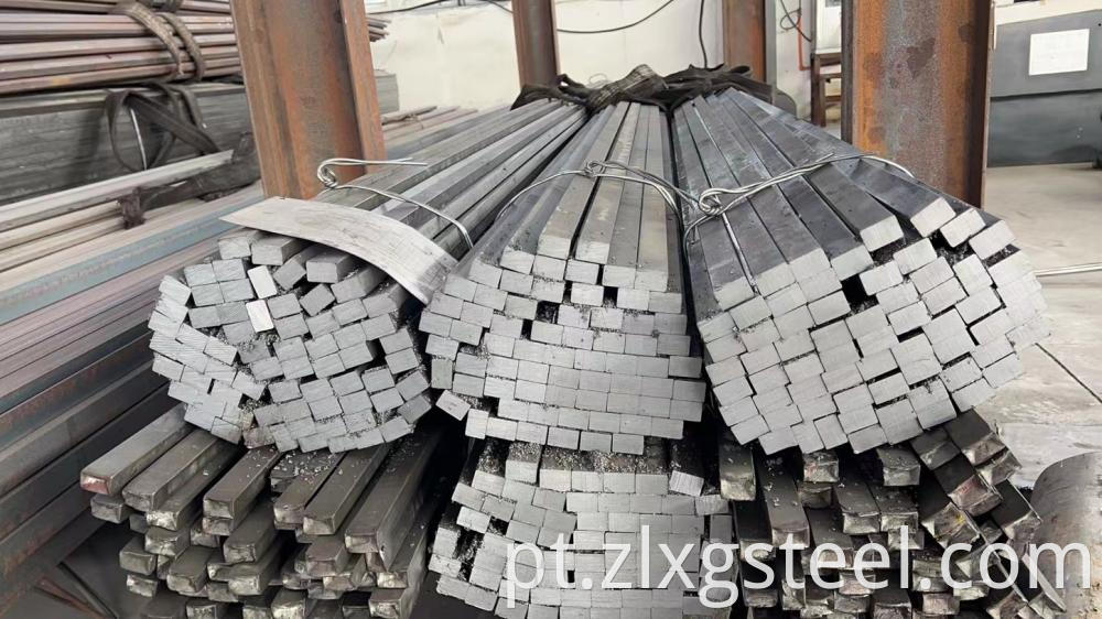Flat steel with good pattern